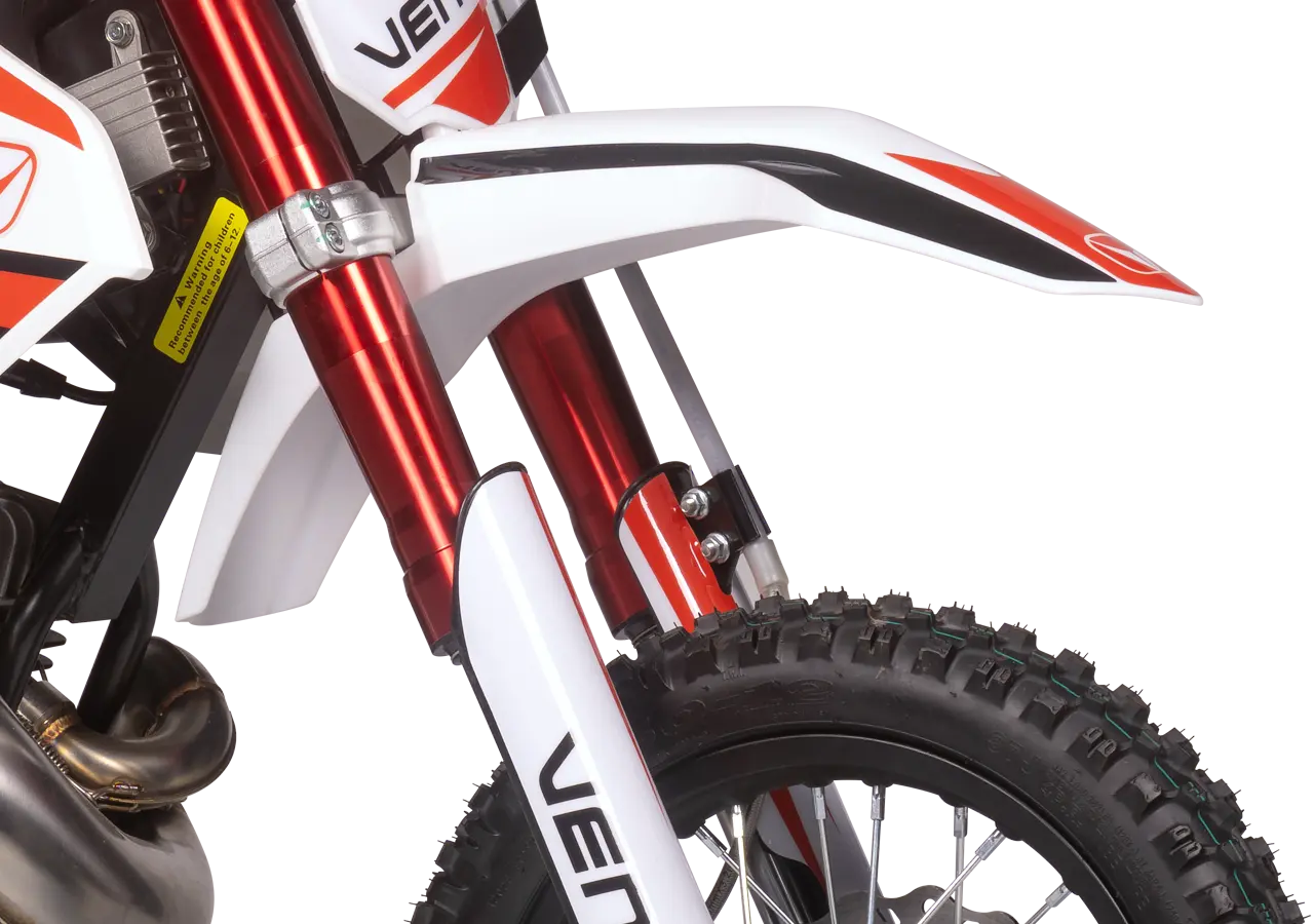 STRIKER 50 mini - Robustes Fahrwerk